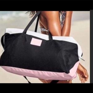 NEW UNUSED Victoria’s Secret duffel bag Blk pk wht